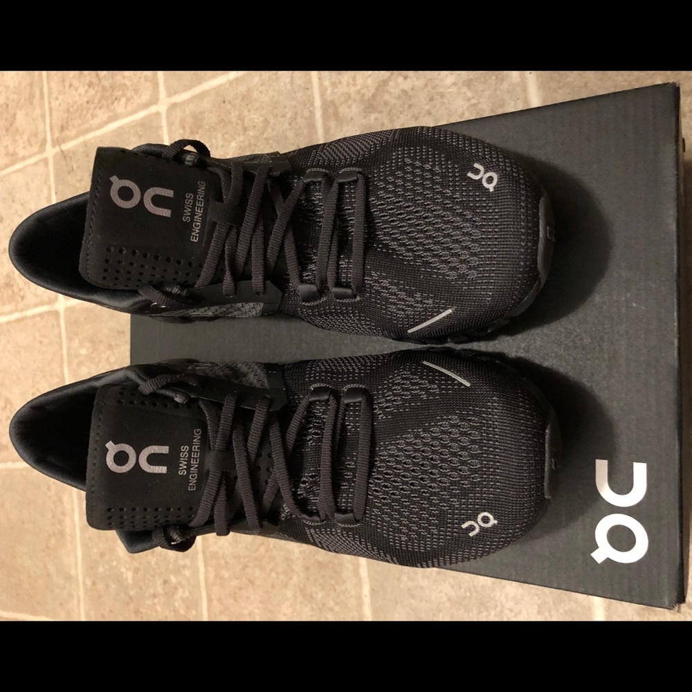 On-Running Shoes • Cloud X • Black | Asphalt